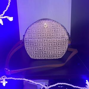 Tommy Hilfiger brown bag new never worn